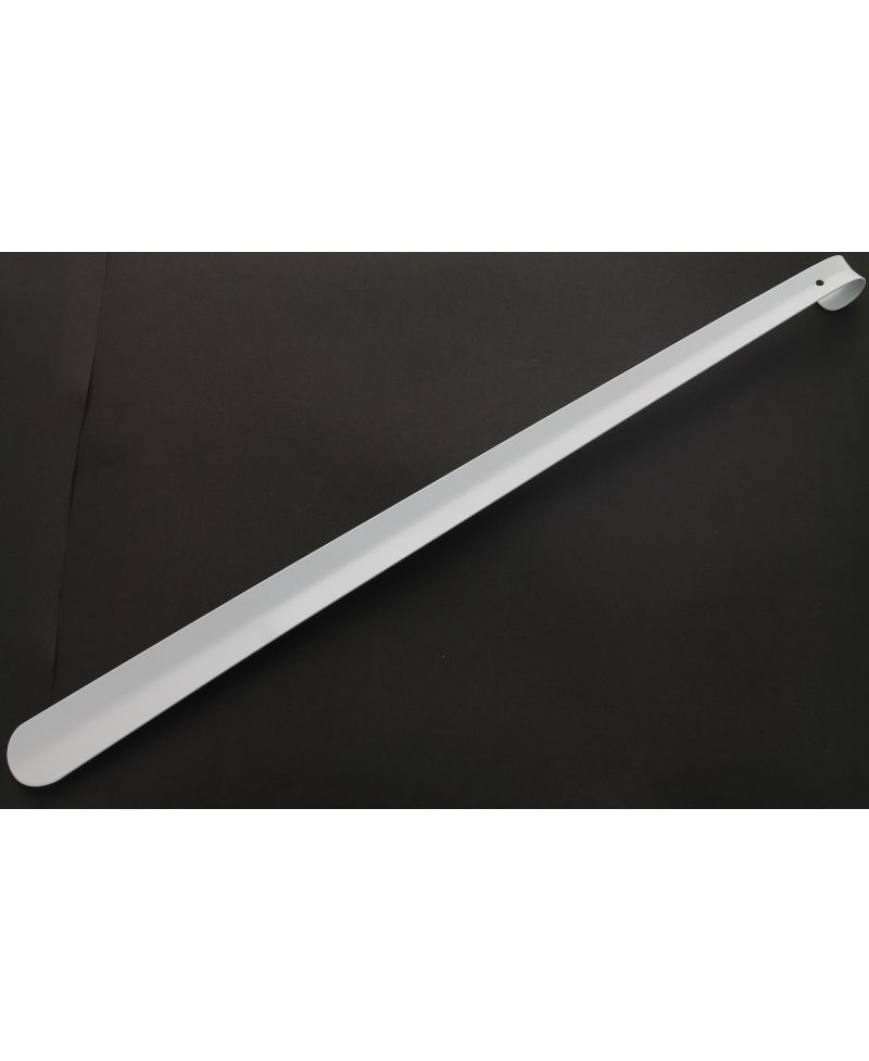 Chausse-pied en métal laqué blanc